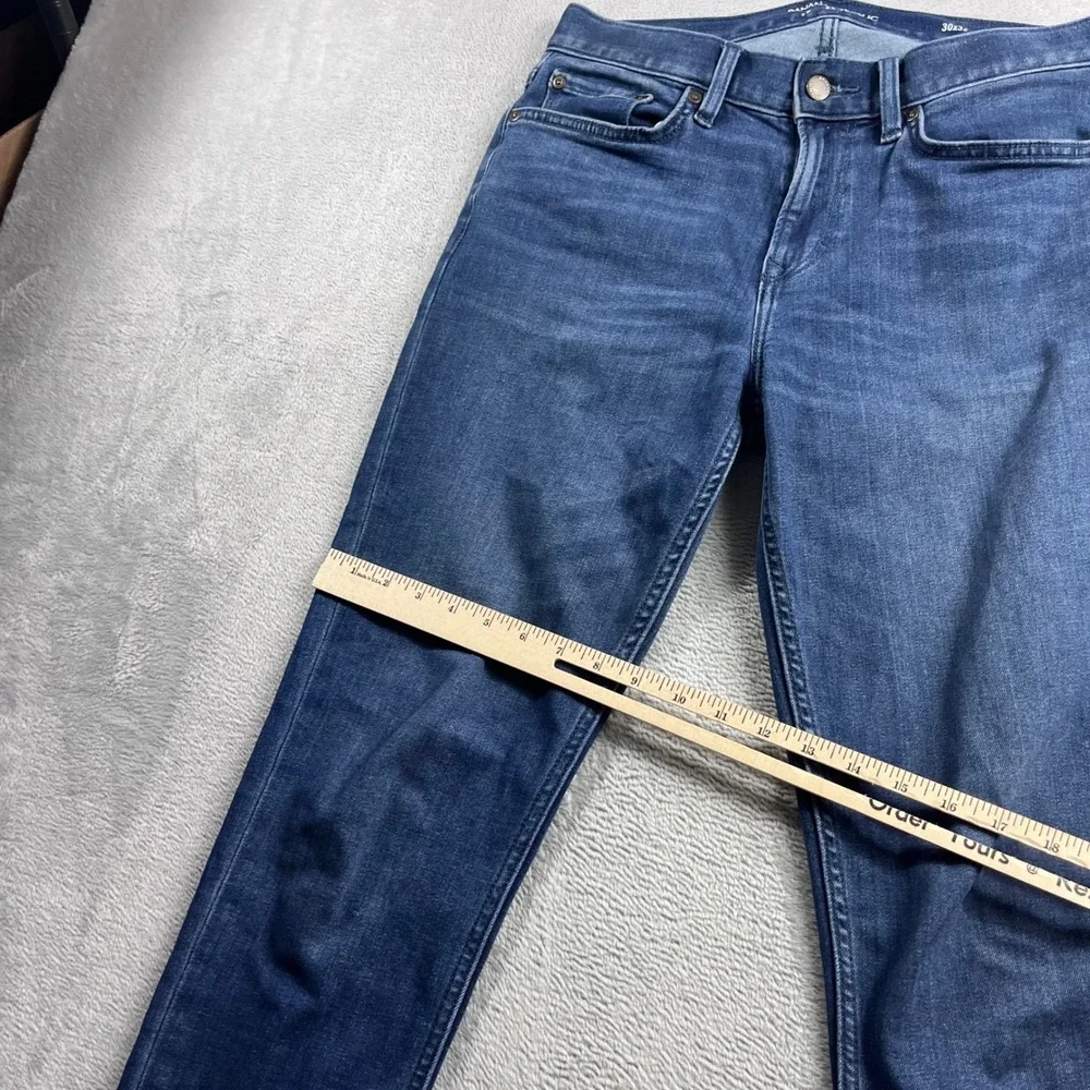 Banana Republic Travel Jean Mens‎ 30x32 Slim Fit Medium Wash Blue Denim Jeans